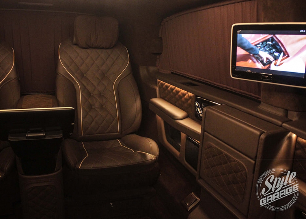 Установка автозвука в Mercedes-Benz Vito