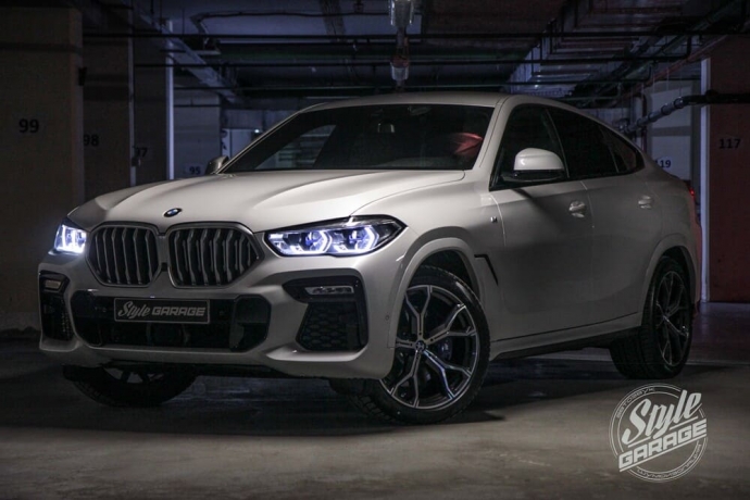 BMW X6 (G06)