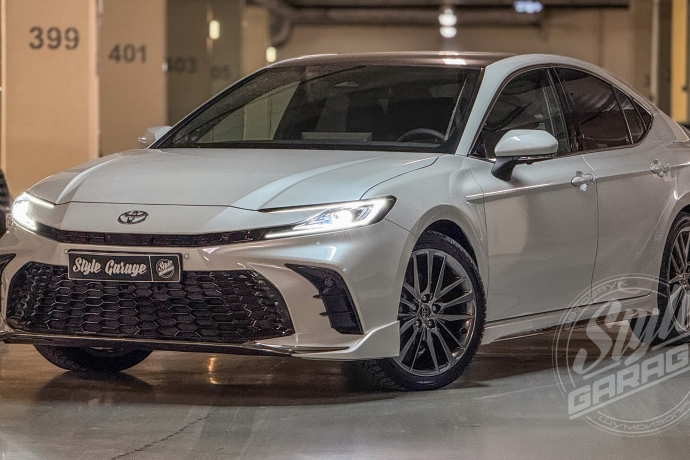 Toyota Camry XV80 Hybrid